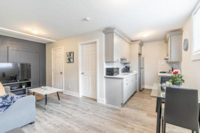 Modern & Rustic 1BR Boutique Apt, within DT Hamilton!